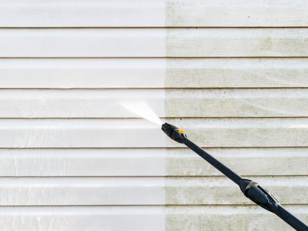 The Ultimate Guide to Selecting the Vinyl Siding Cleaners